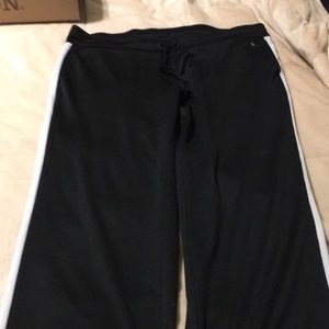 Danskin 2x black and white knit pants